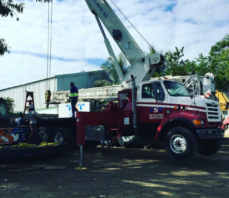 Transporte y Servicios Thomás